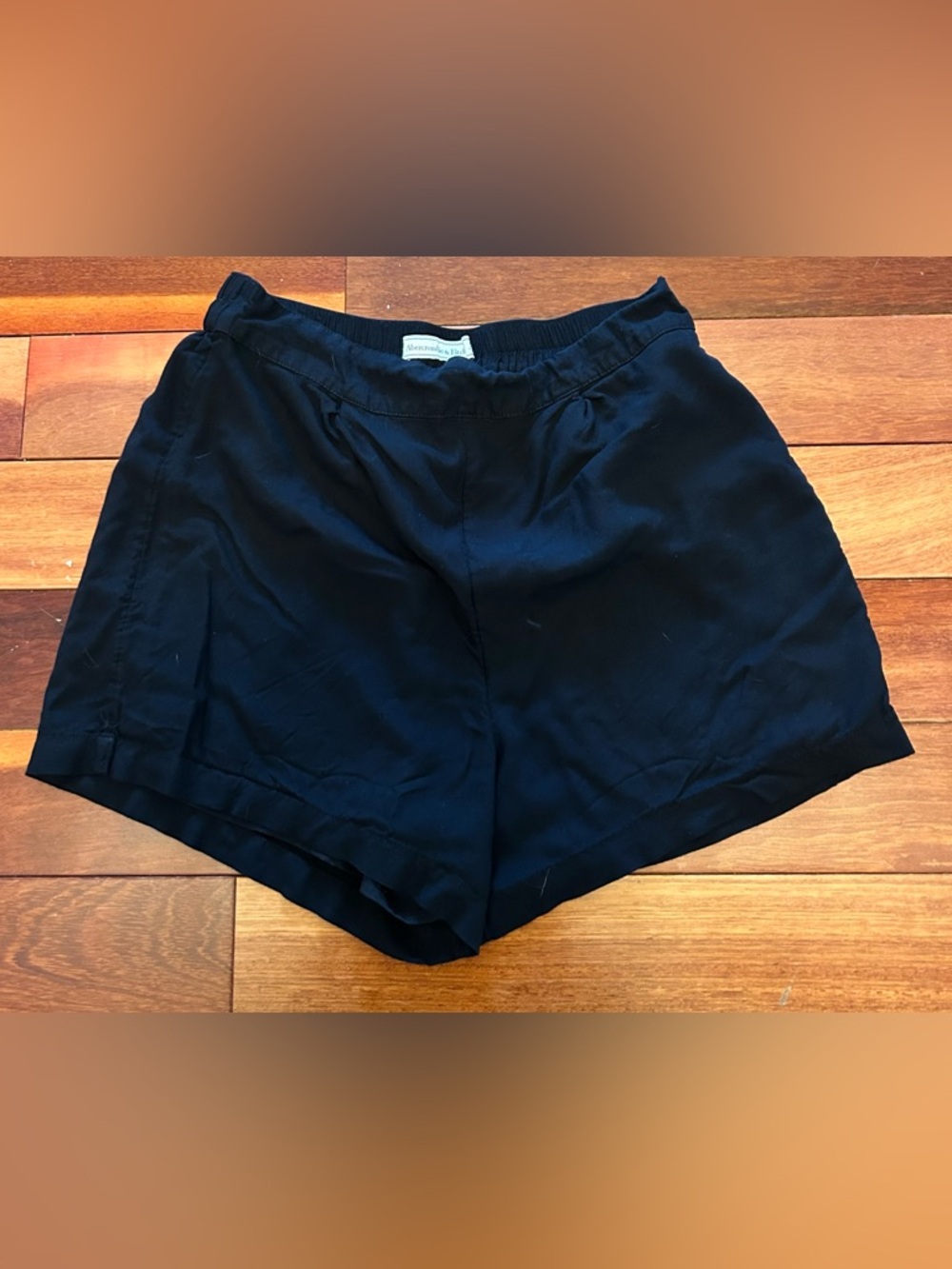 Abercrombie High-Rise Pull-On Shorts, Black Size Medium